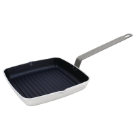 Square Ribbed Skillet Pan | Non-Stick Griddle Pan | 240mm Cooking Surface | Vogue DL942